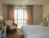 Driftwood Hotel