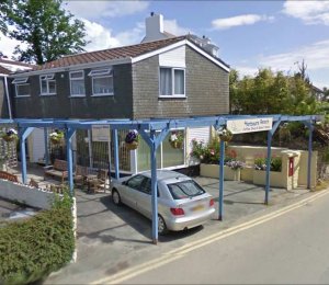 Harbours Reach Guest House